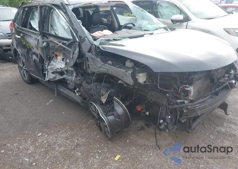 2018 Nissan Rogue Sl z USA, uszkodzony, nr VIN JN8AT2MT1JW462887